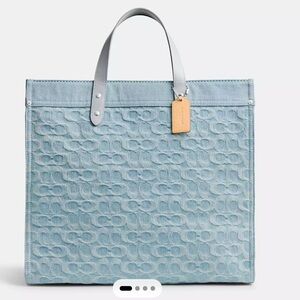 Coach Field Tote Bag 40 In Signature Denim PRICE FIRM